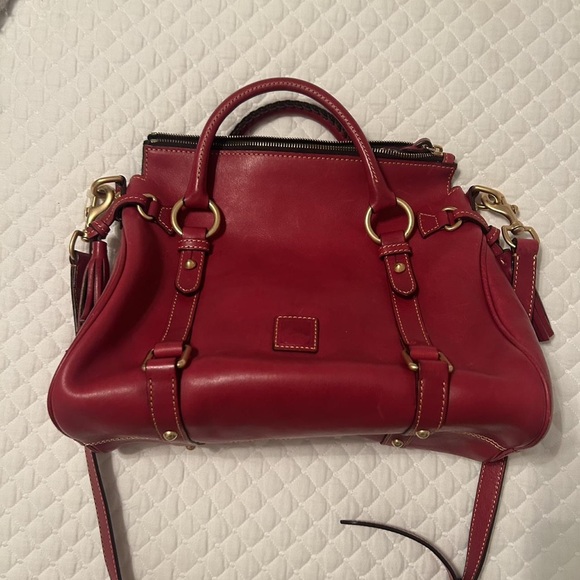 Dooney & Bourke Handbags - Dooney & Bourke Rich Burgundy Satchel